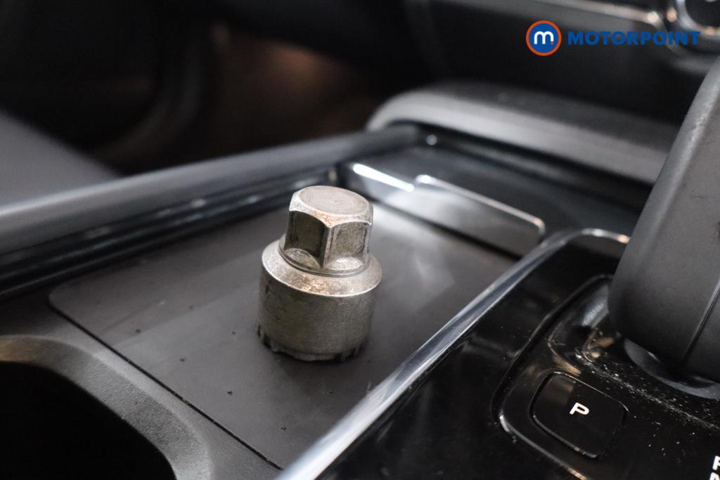 Volvo V90 Momentum Automatic Diesel Estate - Stock Number (1591548) - 13th supplementary image