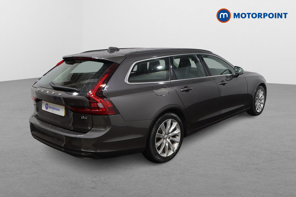 Volvo V90 Momentum Automatic Diesel Estate - Stock Number (1591548) - Drivers side rear corner