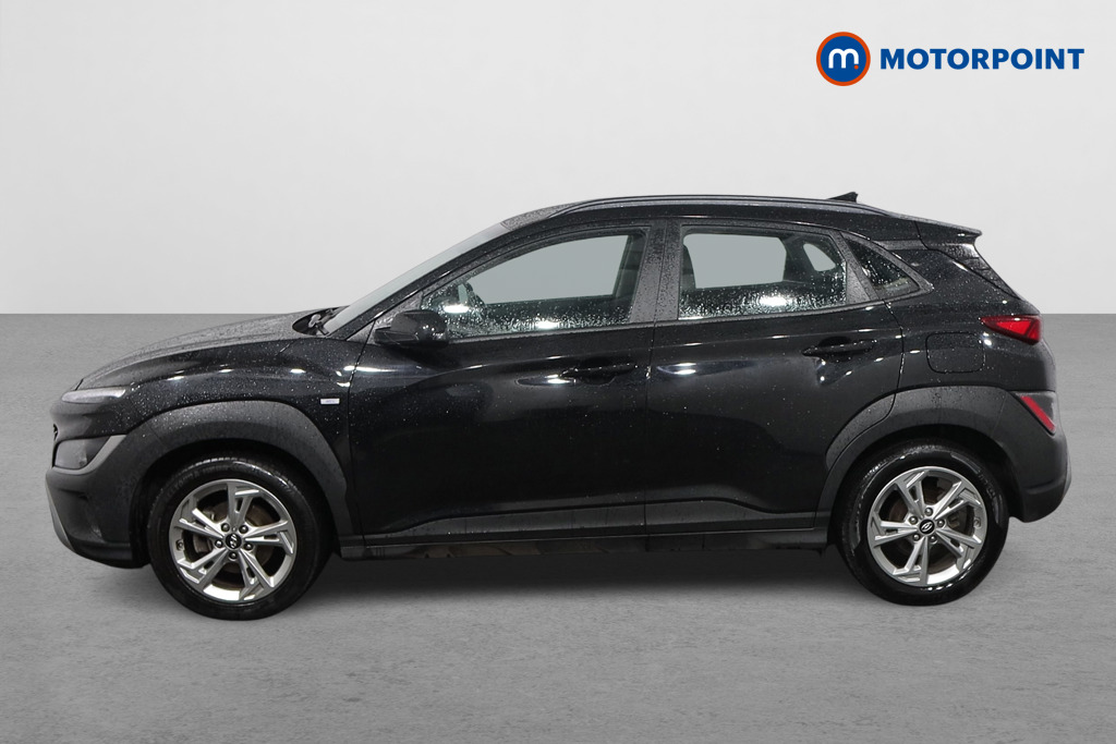 Hyundai Kona Se Connect Manual Petrol SUV - Stock Number (1593468) - Passenger side