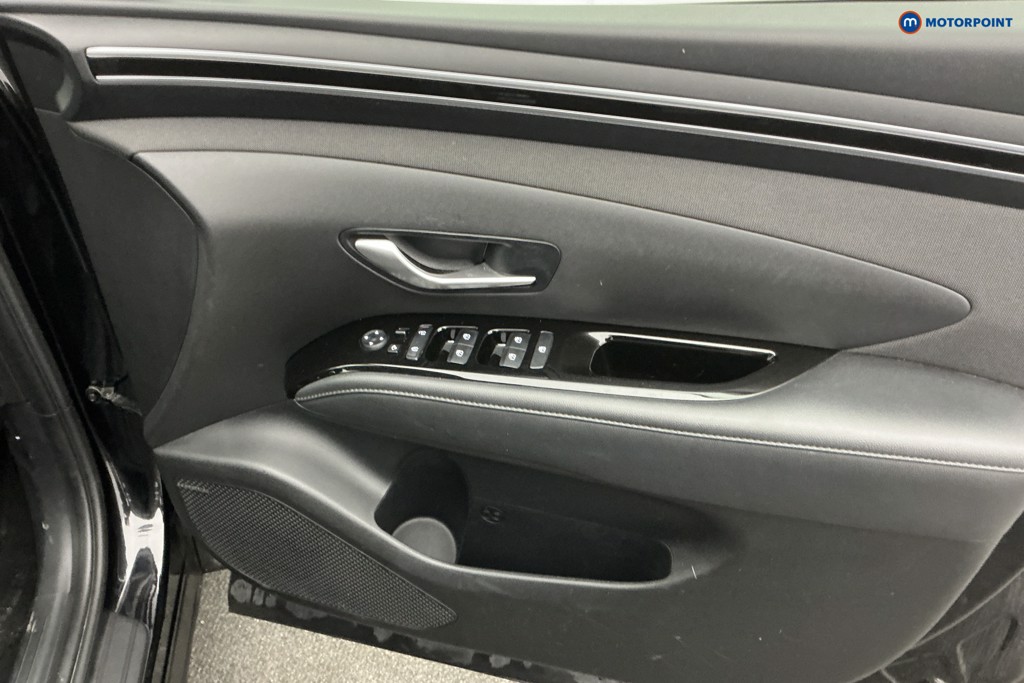 Hyundai Tucson Premium Manual Petrol SUV - Stock Number (1594693) - 20th supplementary image