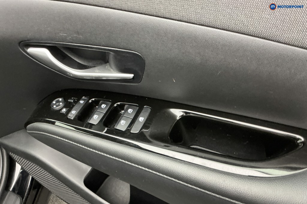 Hyundai Tucson Premium Manual Petrol SUV - Stock Number (1594693) - 21st supplementary image