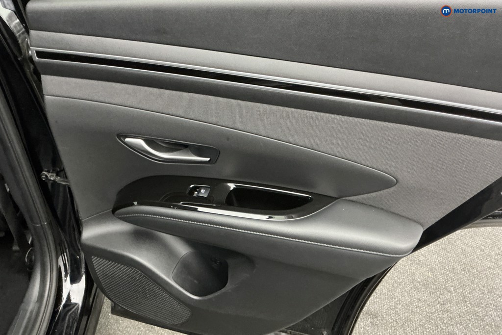Hyundai Tucson Premium Manual Petrol SUV - Stock Number (1594693) - 22nd supplementary image