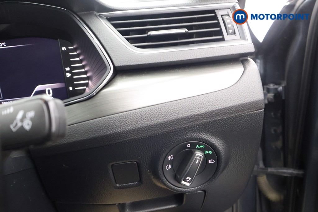 Skoda Superb Se L Manual Diesel Hatchback - Stock Number (1594904) - 7th supplementary image