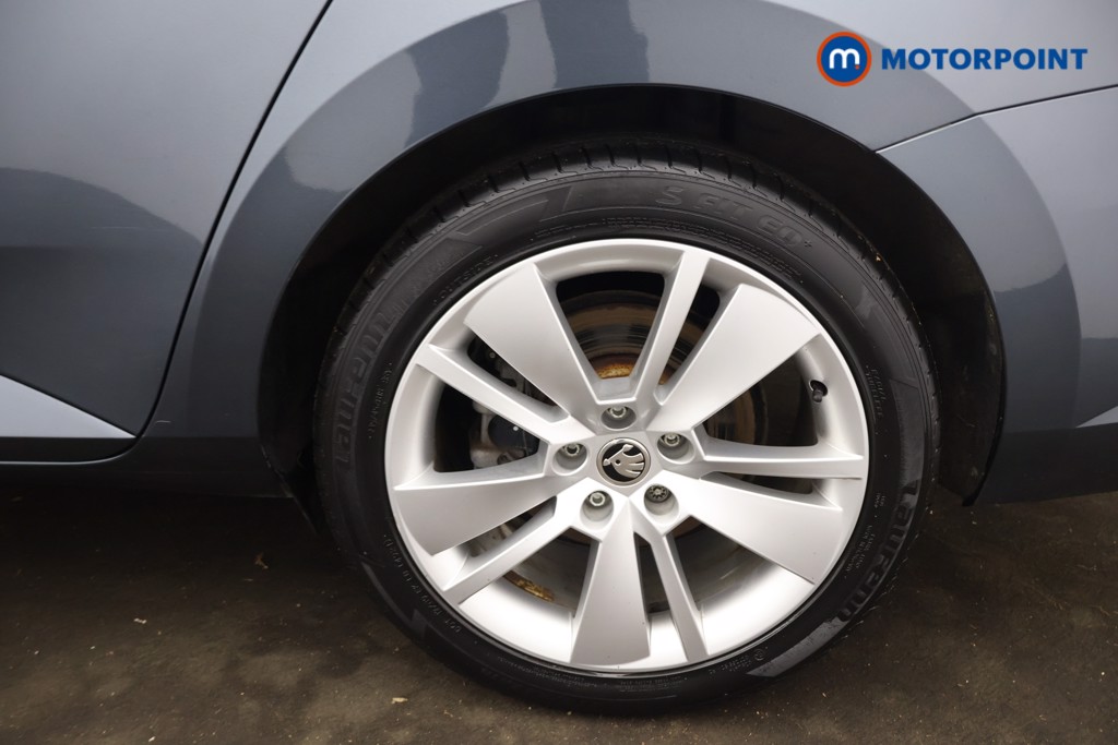 Skoda Superb Se L Manual Diesel Hatchback - Stock Number (1594904) - 33rd supplementary image