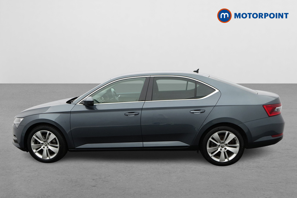 Skoda Superb Se L Manual Diesel Hatchback - Stock Number (1594904) - Passenger side