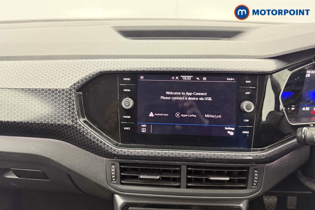 Volkswagen T-Cross SEL Manual Petrol SUV - Stock Number (1594939) - 2nd supplementary image