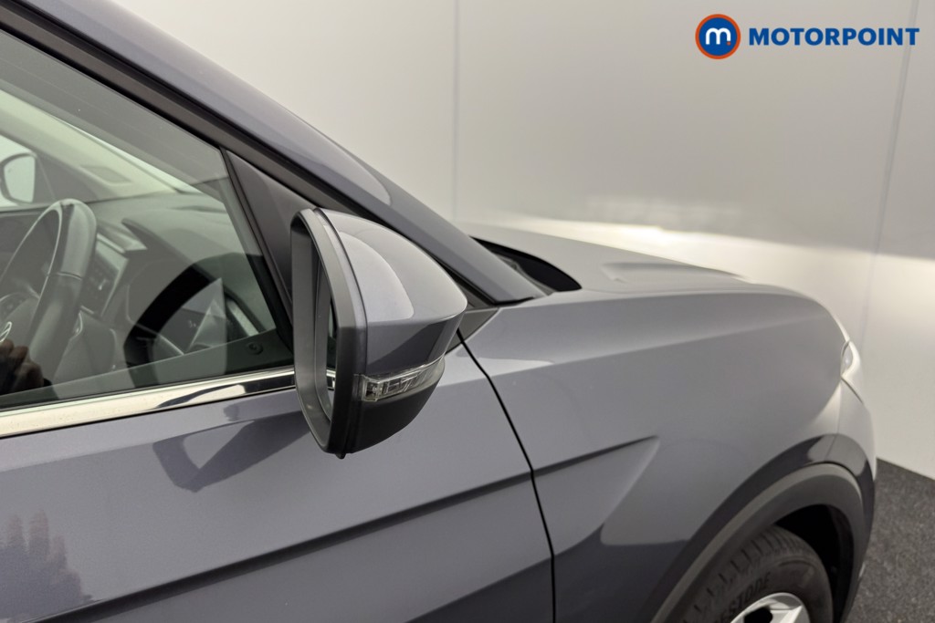 Volkswagen T-Cross SEL Manual Petrol SUV - Stock Number (1594939) - 19th supplementary image