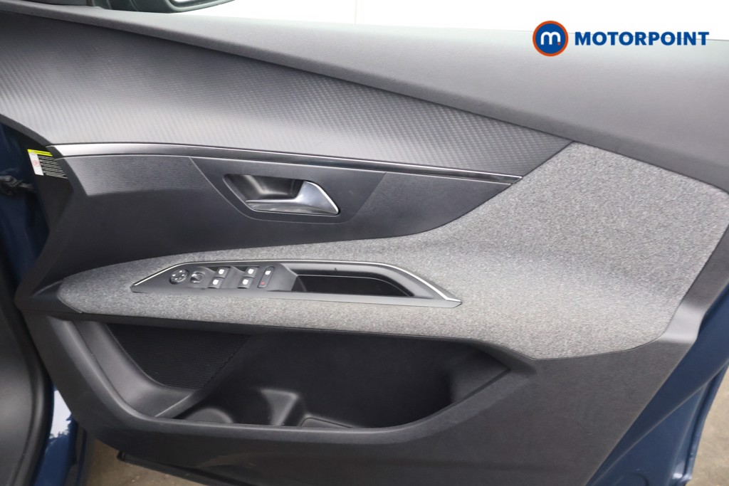 Peugeot 3008 Active Automatic Petrol Plug-In Hybrid SUV - Stock Number (1595116) - 10th supplementary image