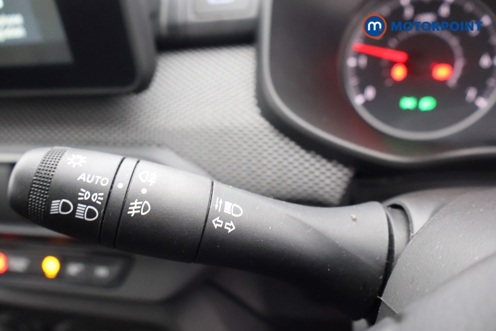 Dacia Sandero Stepway Expression Manual Petrol Hatchback - Stock Number (1595121) - 5th supplementary image