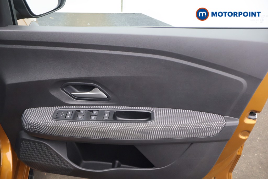 Dacia Sandero Stepway Expression Manual Petrol Hatchback - Stock Number (1595121) - 15th supplementary image