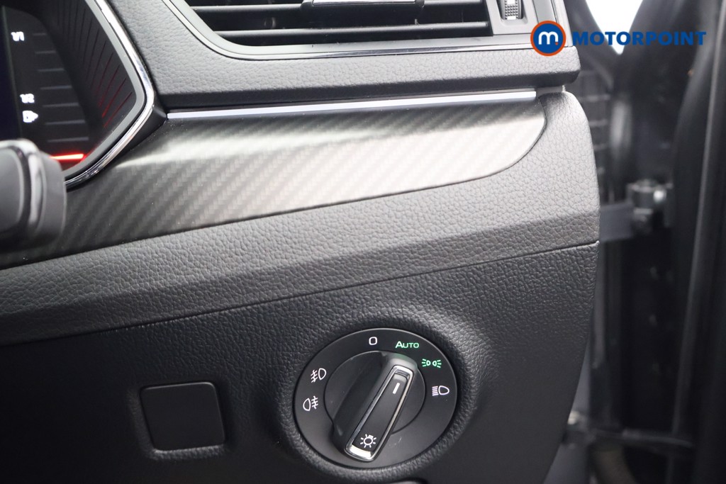 Skoda Superb Sport Line Plus Automatic Petrol Plug-In Hybrid Estate - Stock Number (1595185) - 7th supplementary image