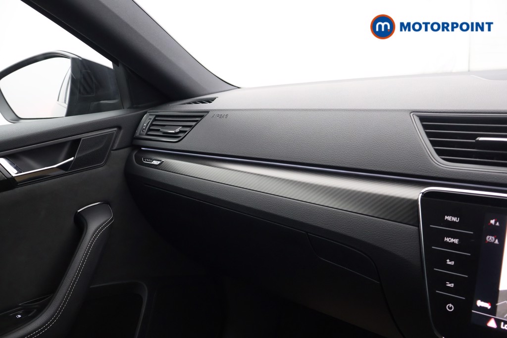 Skoda Superb Sport Line Plus Automatic Petrol Plug-In Hybrid Estate - Stock Number (1595185) - 11th supplementary image