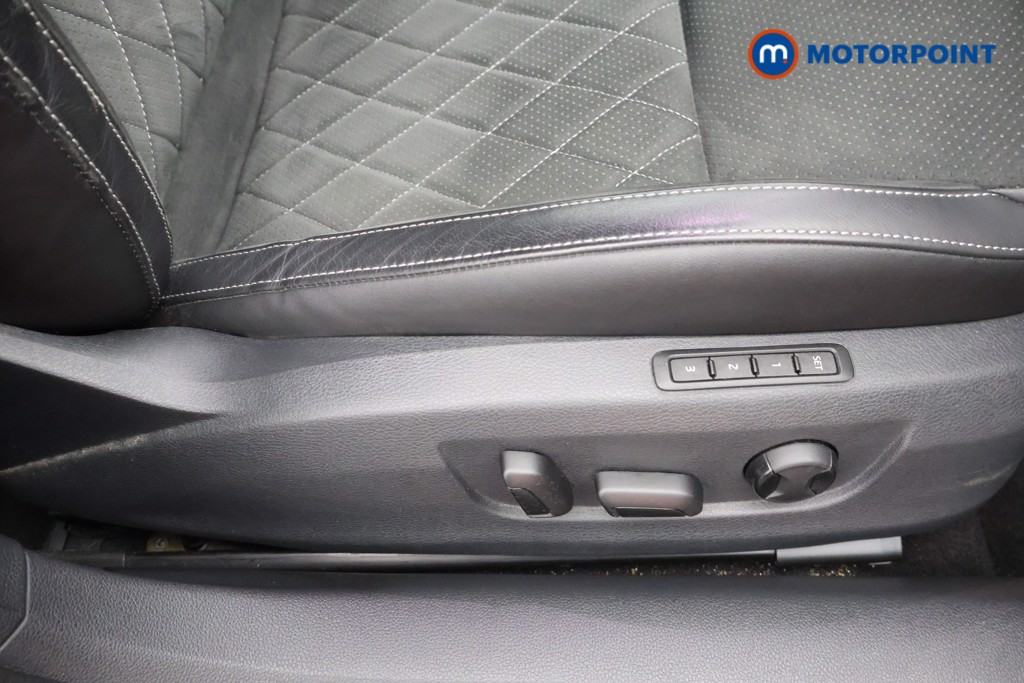 Skoda Superb Sport Line Plus Automatic Petrol Plug-In Hybrid Estate - Stock Number (1595185) - 16th supplementary image