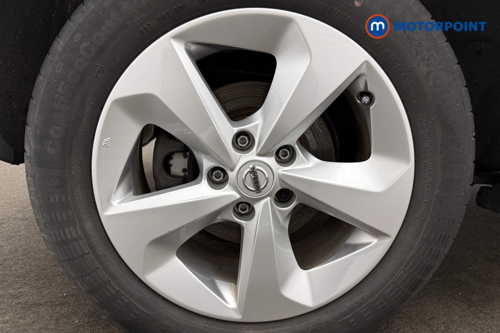 Nissan Qashqai Acenta Premium Manual Petrol SUV - Stock Number (1595282) - 3rd supplementary image