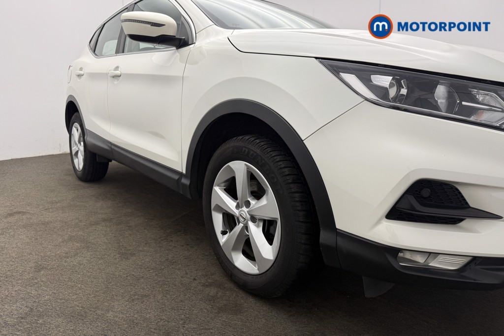 Nissan Qashqai Acenta Premium Manual Petrol SUV - Stock Number (1595282) - 23rd supplementary image
