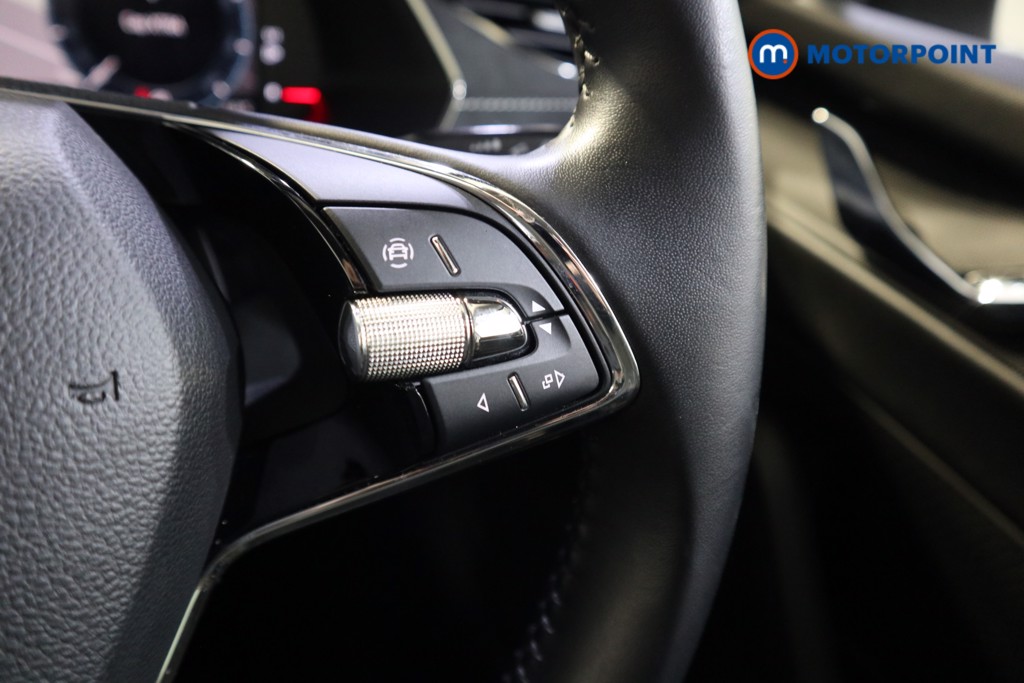 Skoda Octavia Se L Manual Petrol Estate - Stock Number (1595381) - 4th supplementary image