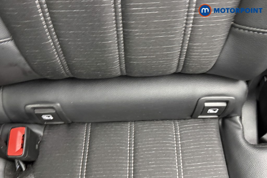 Renault Austral Techno Automatic Petrol-Electric Hybrid SUV - Stock Number (1595698) - 27th supplementary image