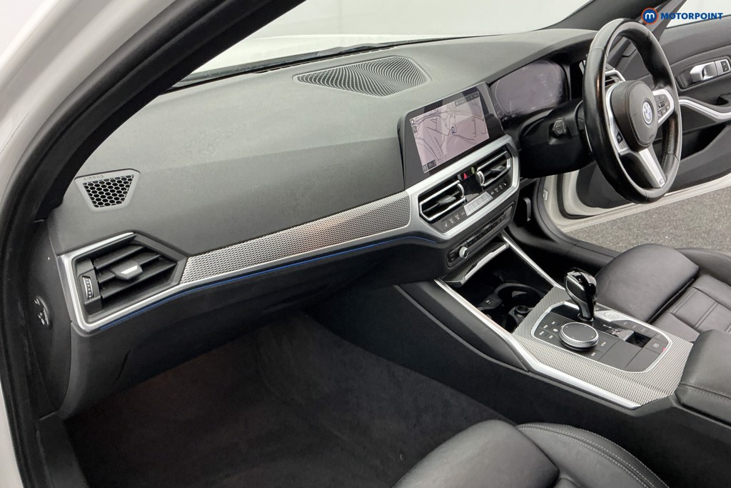 BMW 3 Series M Sport Automatic Petrol Plug-In Hybrid Estate - Stock Number (1595843) - 8th supplementary image