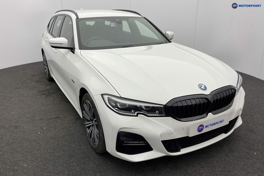 BMW 3 Series M Sport Automatic Petrol Plug-In Hybrid Estate - Stock Number (1595843) - 26th supplementary image