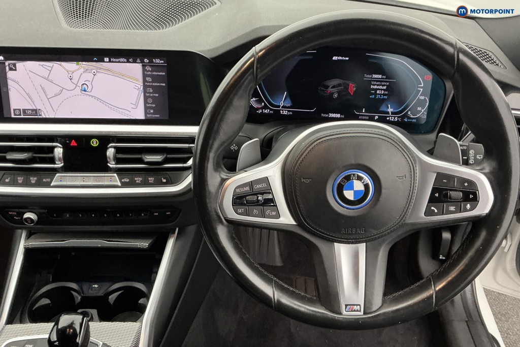 BMW 3 Series M Sport Automatic Petrol Plug-In Hybrid Estate - Stock Number (1595843) - 1st supplementary image