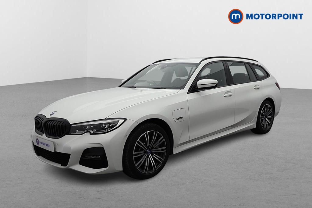 BMW 3 Series M Sport Automatic Petrol Plug-In Hybrid Estate - Stock Number (1595843) - Passenger side front corner