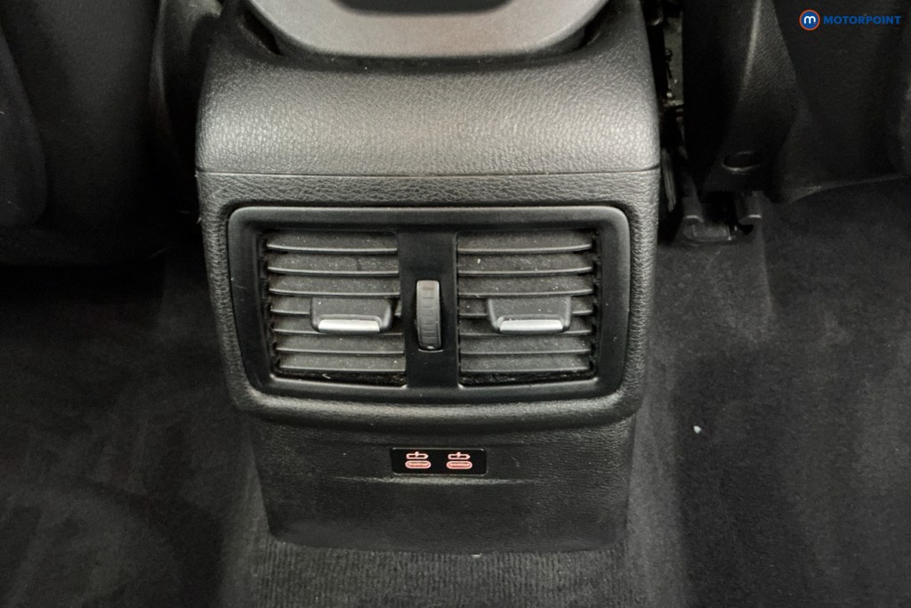 BMW X1 Xline Manual Petrol SUV - Stock Number (1595869) - 10th supplementary image