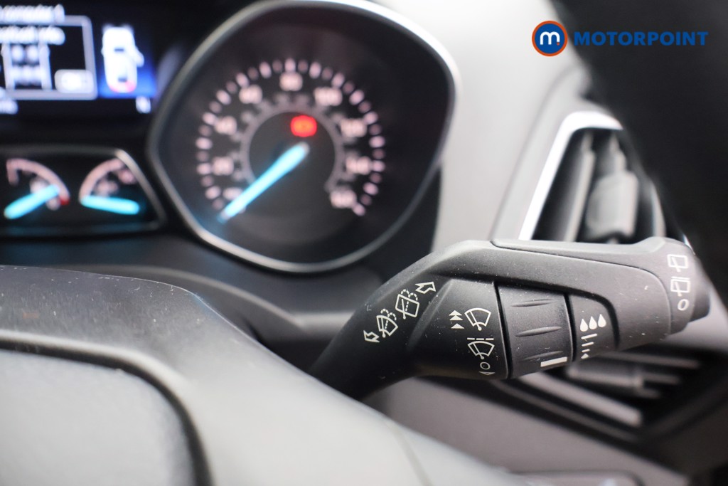 Ford Kuga Titanium Edition Manual Petrol SUV - Stock Number (1596164) - 6th supplementary image