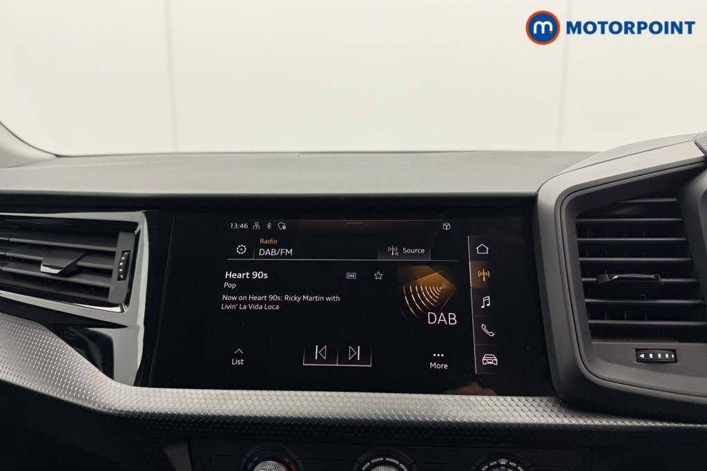 Audi A1 Technik Manual Petrol Hatchback - Stock Number (1596200) - 5th supplementary image