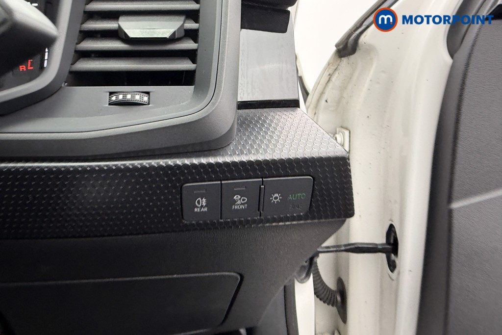 Audi A1 Technik Manual Petrol Hatchback - Stock Number (1596200) - 13th supplementary image