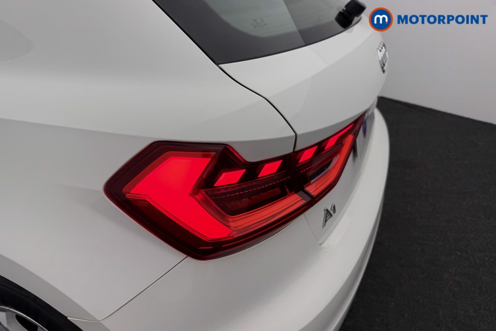 Audi A1 Technik Manual Petrol Hatchback - Stock Number (1596200) - 22nd supplementary image