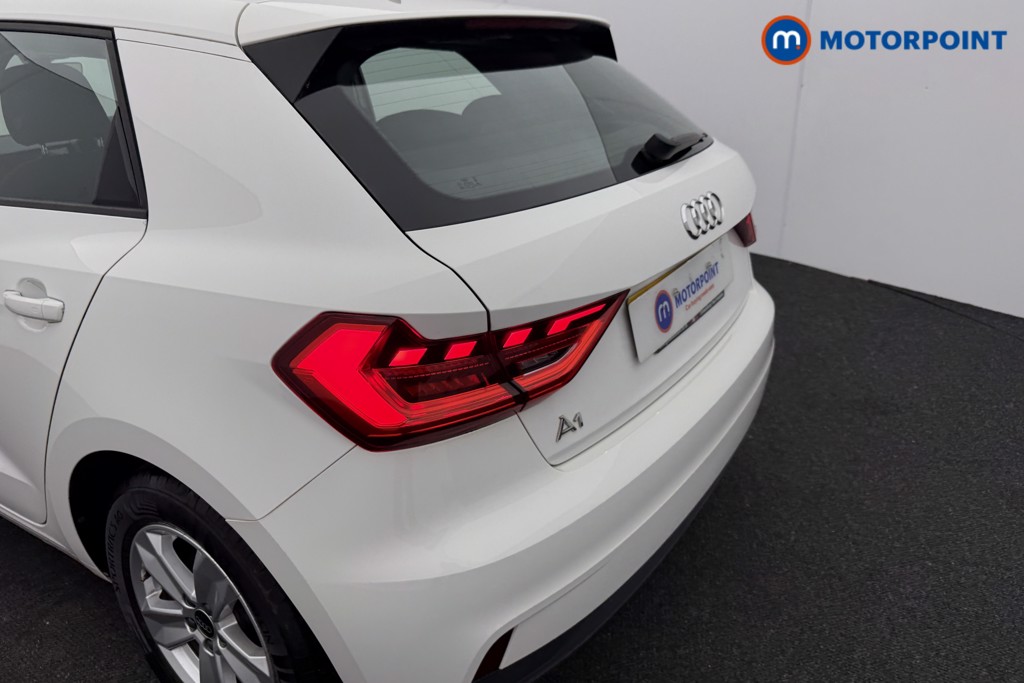 Audi A1 Technik Manual Petrol Hatchback - Stock Number (1596200) - 23rd supplementary image