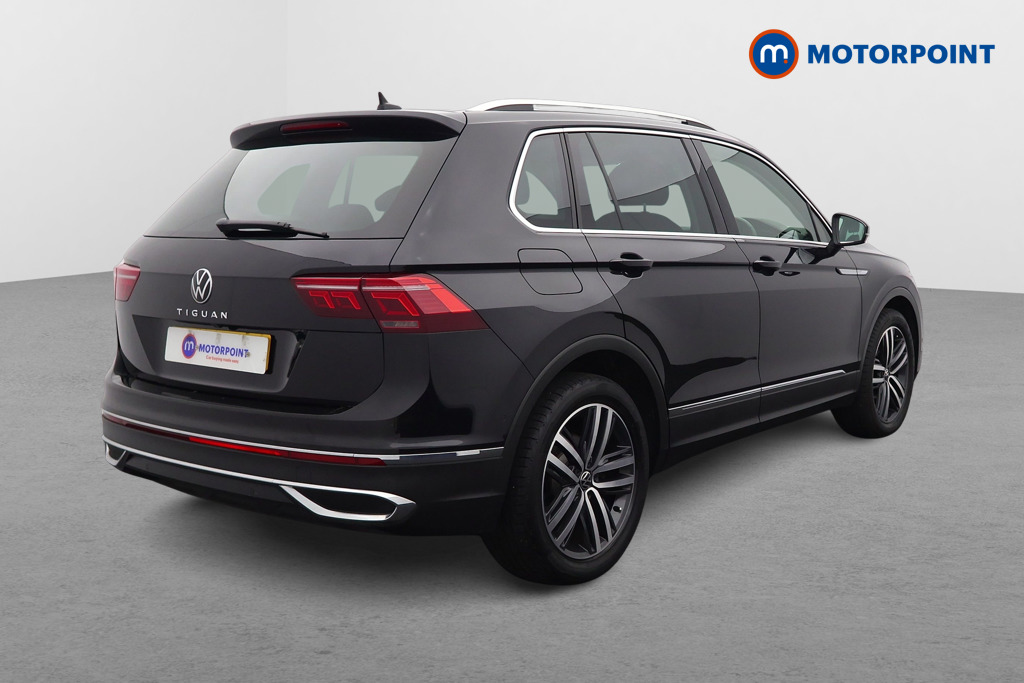 Volkswagen Tiguan Elegance Automatic Petrol SUV - Stock Number (1596480) - Drivers side rear corner