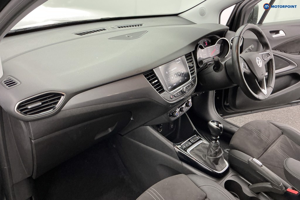 Vauxhall Crossland Ultimate Manual Diesel SUV - Stock Number (1596515) - 9th supplementary image