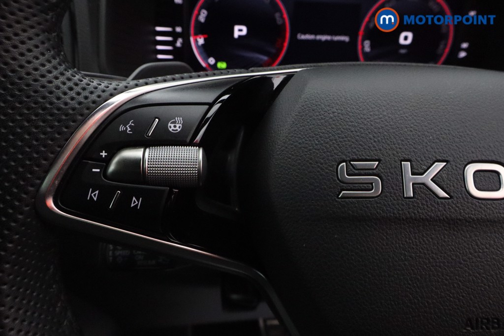 Skoda Karoq Sportline Edition Automatic Petrol SUV - Stock Number (1596540) - 3rd supplementary image