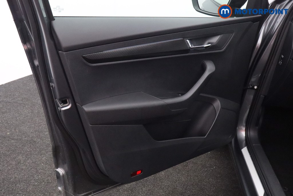 Skoda Karoq Sportline Edition Automatic Petrol SUV - Stock Number (1596540) - 20th supplementary image