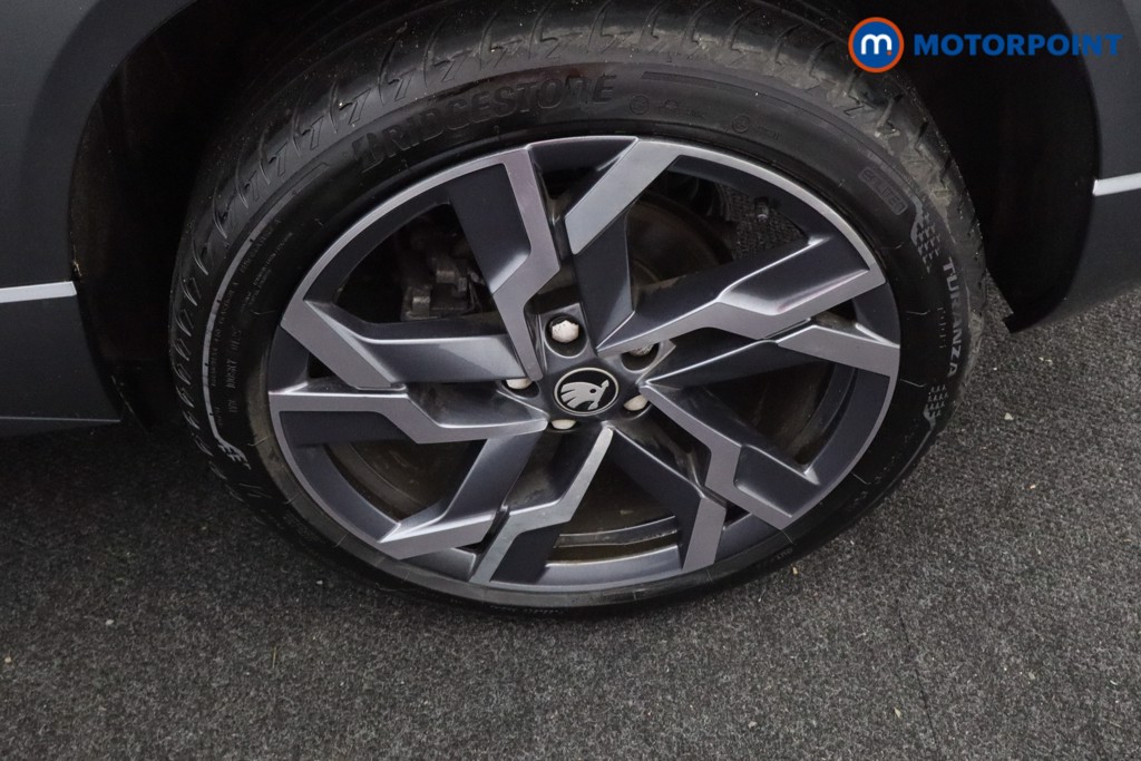 Skoda Karoq Sportline Edition Automatic Petrol SUV - Stock Number (1596540) - 21st supplementary image