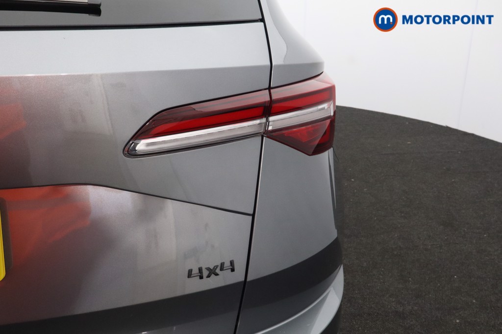 Skoda Karoq Sportline Edition Automatic Petrol SUV - Stock Number (1596540) - 38th supplementary image