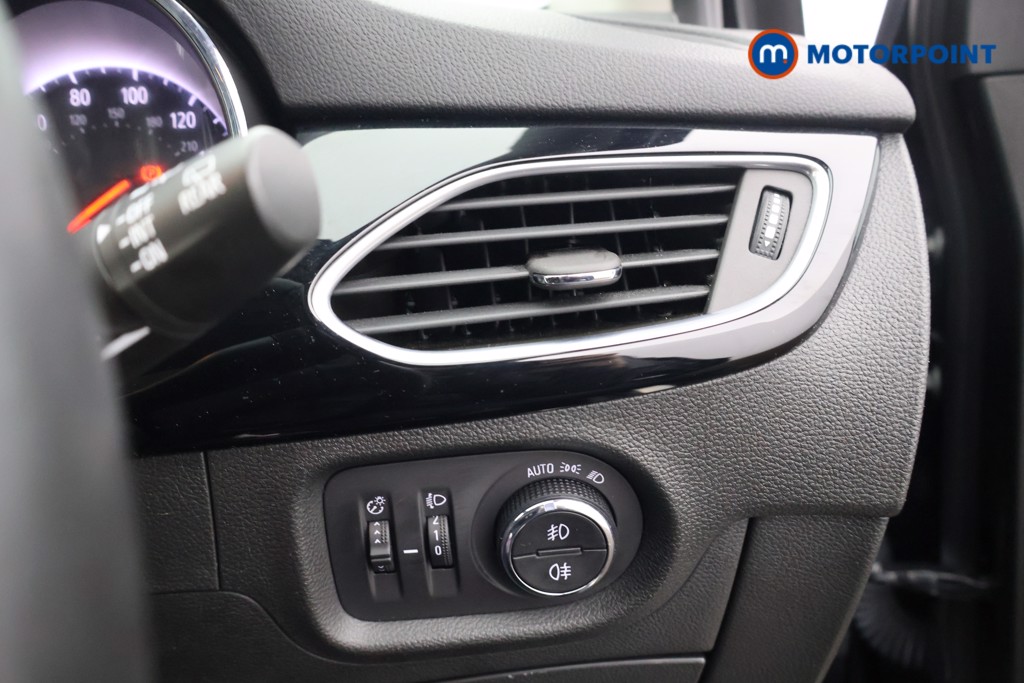 Vauxhall Astra Griffin Manual Petrol Hatchback - Stock Number (1596597) - 7th supplementary image