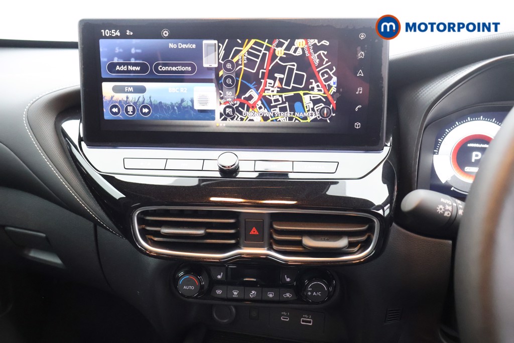 Nissan Juke Tekna Automatic Petrol SUV - Stock Number (1596672) - 8th supplementary image