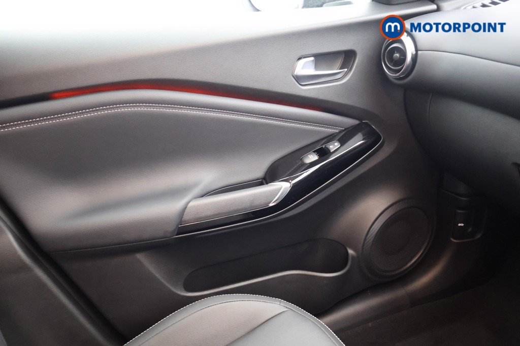 Nissan Juke Tekna Automatic Petrol SUV - Stock Number (1596672) - 12th supplementary image