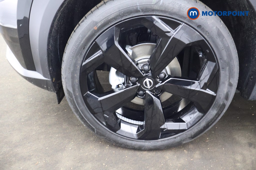 Nissan Juke Tekna Automatic Petrol SUV - Stock Number (1596672) - 32nd supplementary image