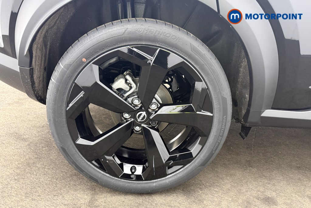 Nissan Juke Tekna Automatic Petrol SUV - Stock Number (1596698) - 17th supplementary image