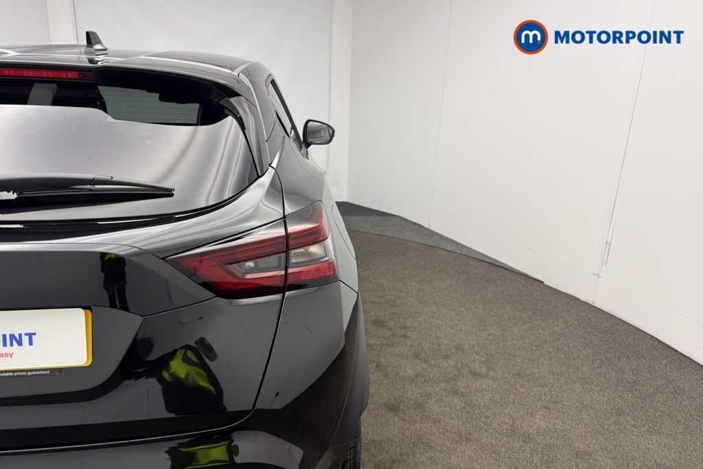 Nissan Juke Tekna Automatic Petrol SUV - Stock Number (1596699) - 10th supplementary image