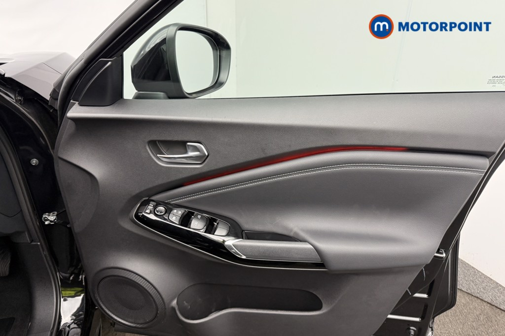 Nissan Juke Tekna Automatic Petrol SUV - Stock Number (1596703) - 19th supplementary image