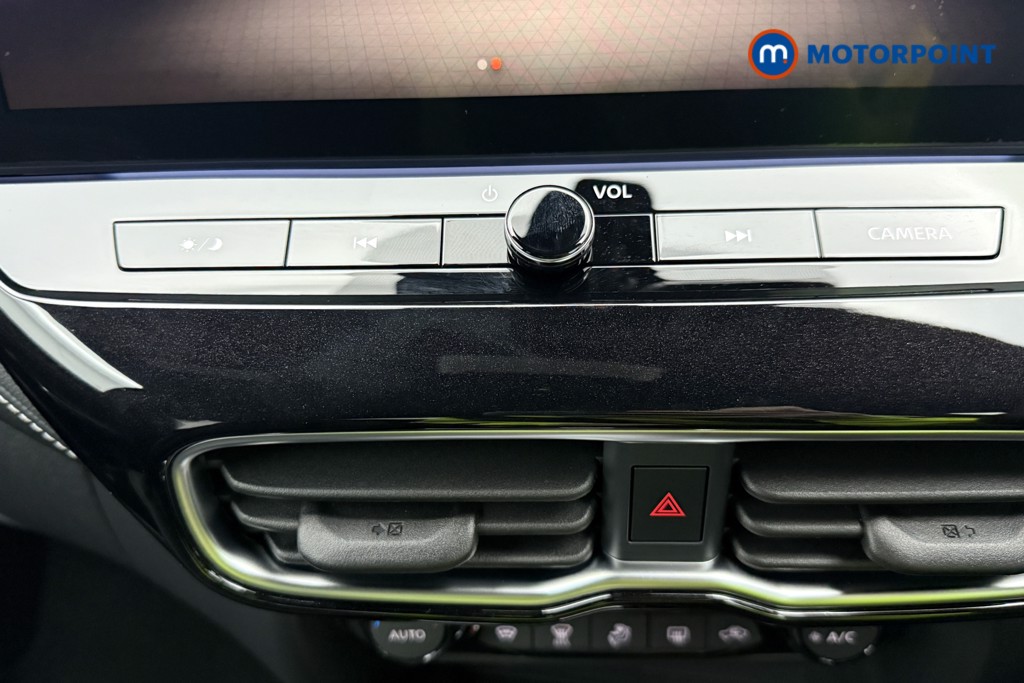 Nissan Juke Tekna Automatic Petrol SUV - Stock Number (1596703) - 29th supplementary image