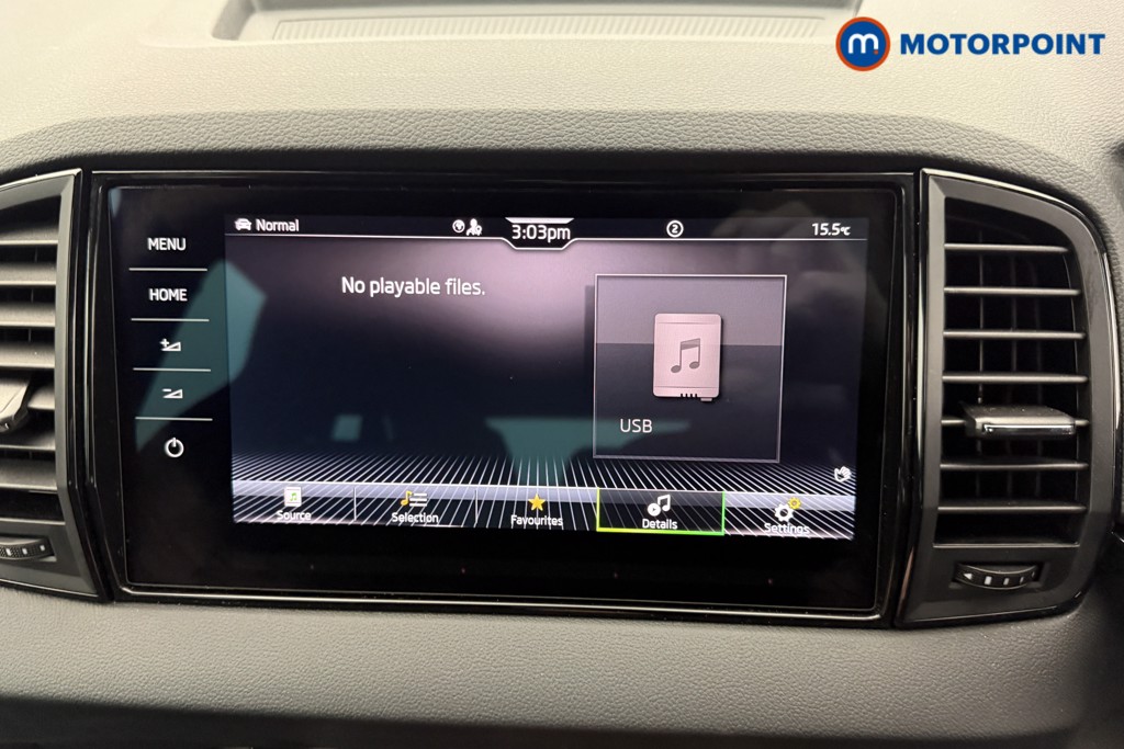 Skoda Karoq Sportline Edition Manual Petrol SUV - Stock Number (1596893) - 9th supplementary image