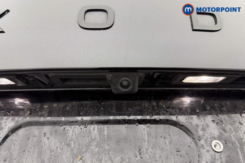 Skoda Karoq Sportline Edition Manual Petrol SUV - Stock Number (1596893) - 22nd supplementary image