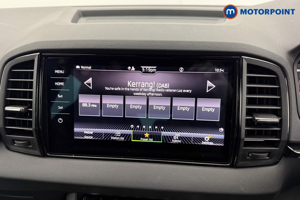 Skoda Karoq Sportline Edition Automatic Petrol SUV - Stock Number (1596894) - 6th supplementary image