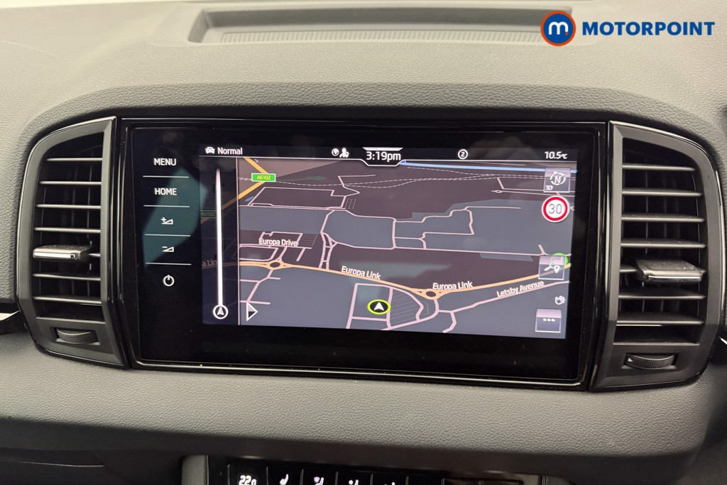 Skoda Karoq Sportline Edition Automatic Petrol SUV - Stock Number (1596894) - 8th supplementary image