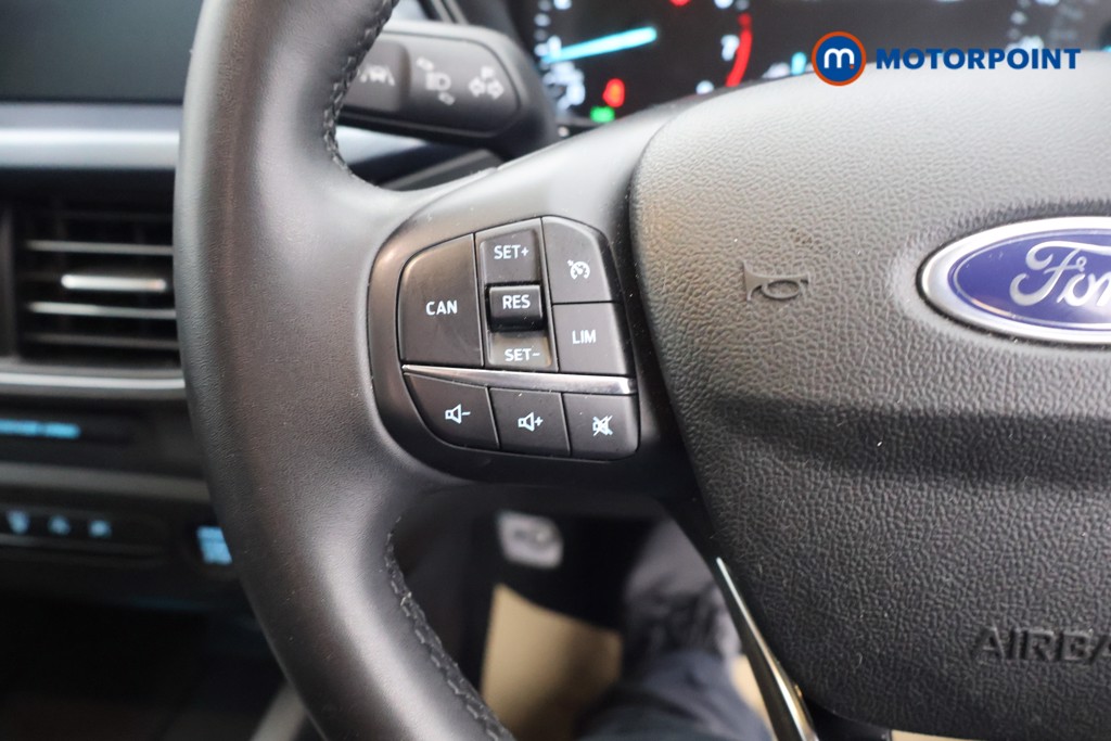 Ford Focus Active Manual Petrol Hatchback - Stock Number (1597297) - 2nd supplementary image